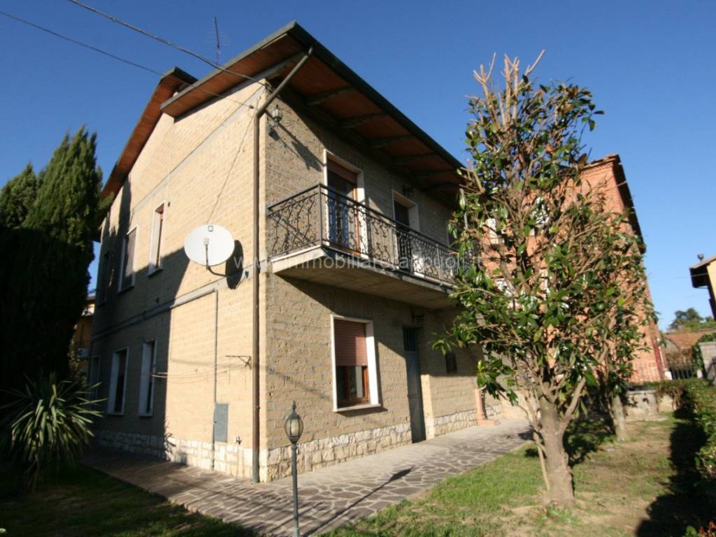 Casa indipendente a Torrita di siena - Foto 5