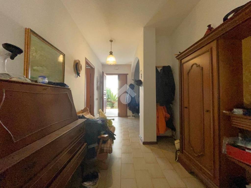 Casa indipendente a Cuglieri in Via del Gheppio, 10 - Foto 2