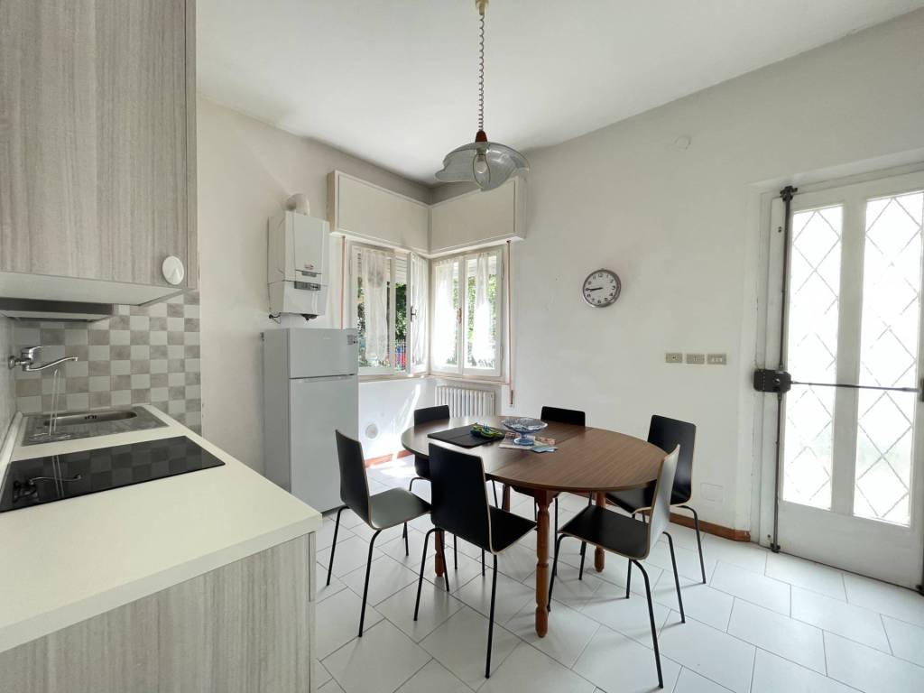 Villa a Rimini in Via Giulio Mario Ceccarelli, 72 - Foto 3