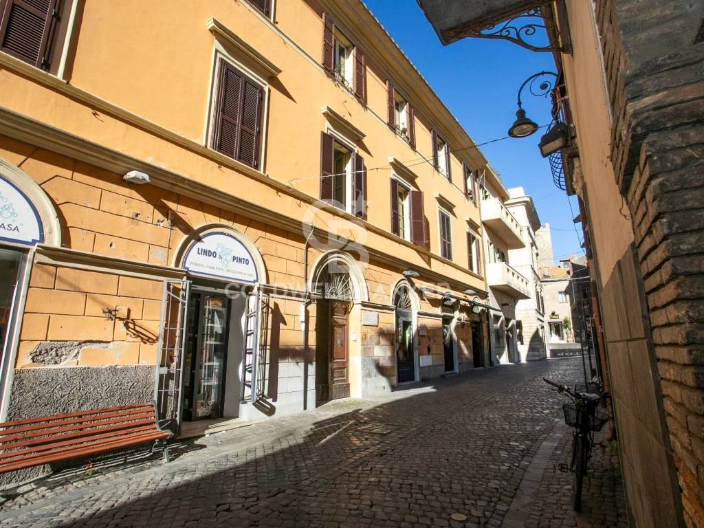 Appartamento a Tarquinia in Via Giuseppe Garibaldi, 7 - Foto 2