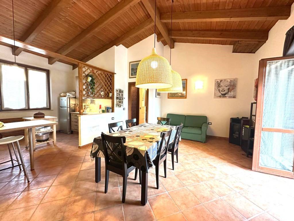 Appartamento a Arrone in Via Mola Bella - Foto 5