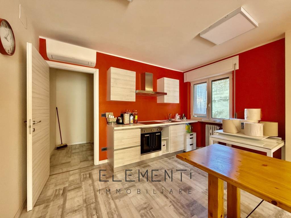 Appartamento a Sona in Via Berto Barbarani - Foto 3