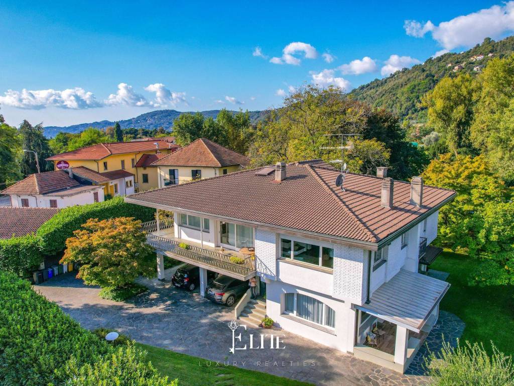 Villa a Lesa in Via Sempione, 64 - Foto 4