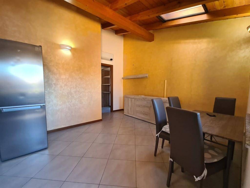 Appartamento a Tradate in Via Galli - Foto 4