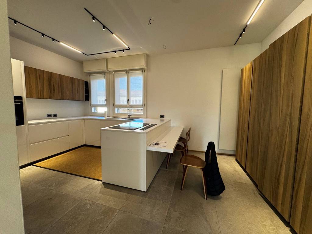 Appartamento a Modena in Viale Lodovico Antonio Muratori - Foto 4