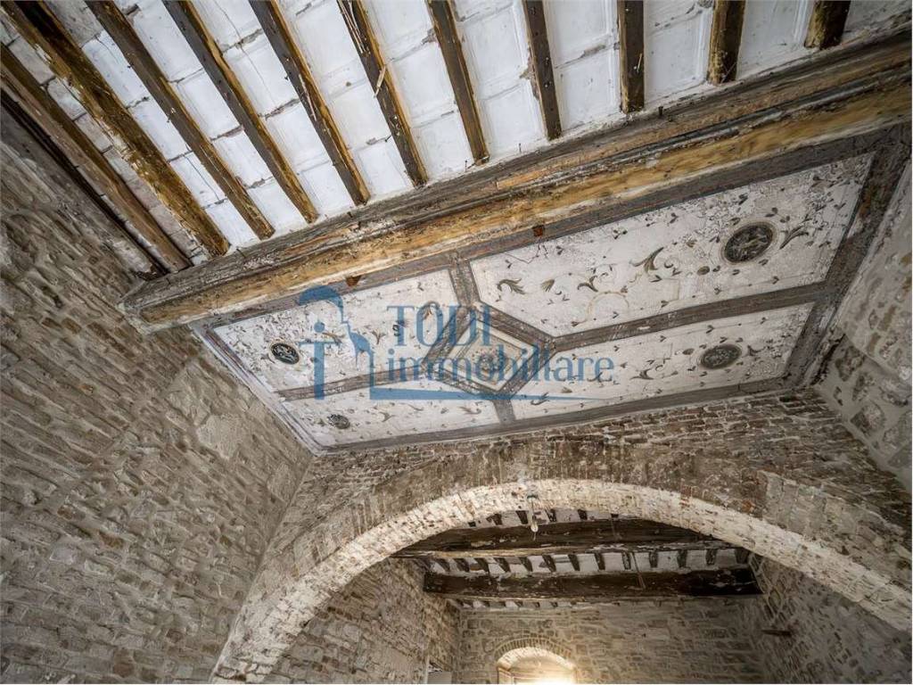 Appartamento a Todi in Piazza del Popolo - Foto 4