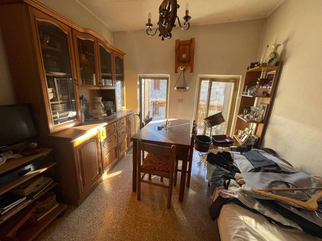 Casa indipendente a Gravedona ed uniti in Via Guasto - Foto 4