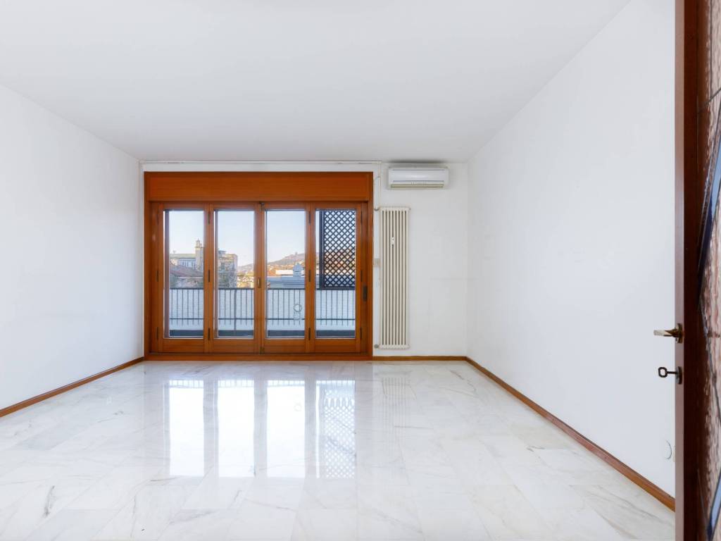 Appartamento a Trieste in Via Domenico Rossetti, 81 - Foto 3