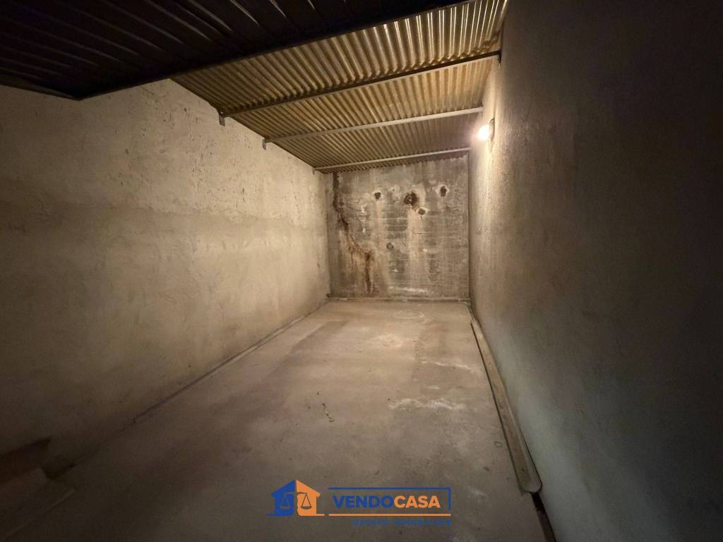 Box / garage a Nizza monferrato in Via Lanero - Foto 4
