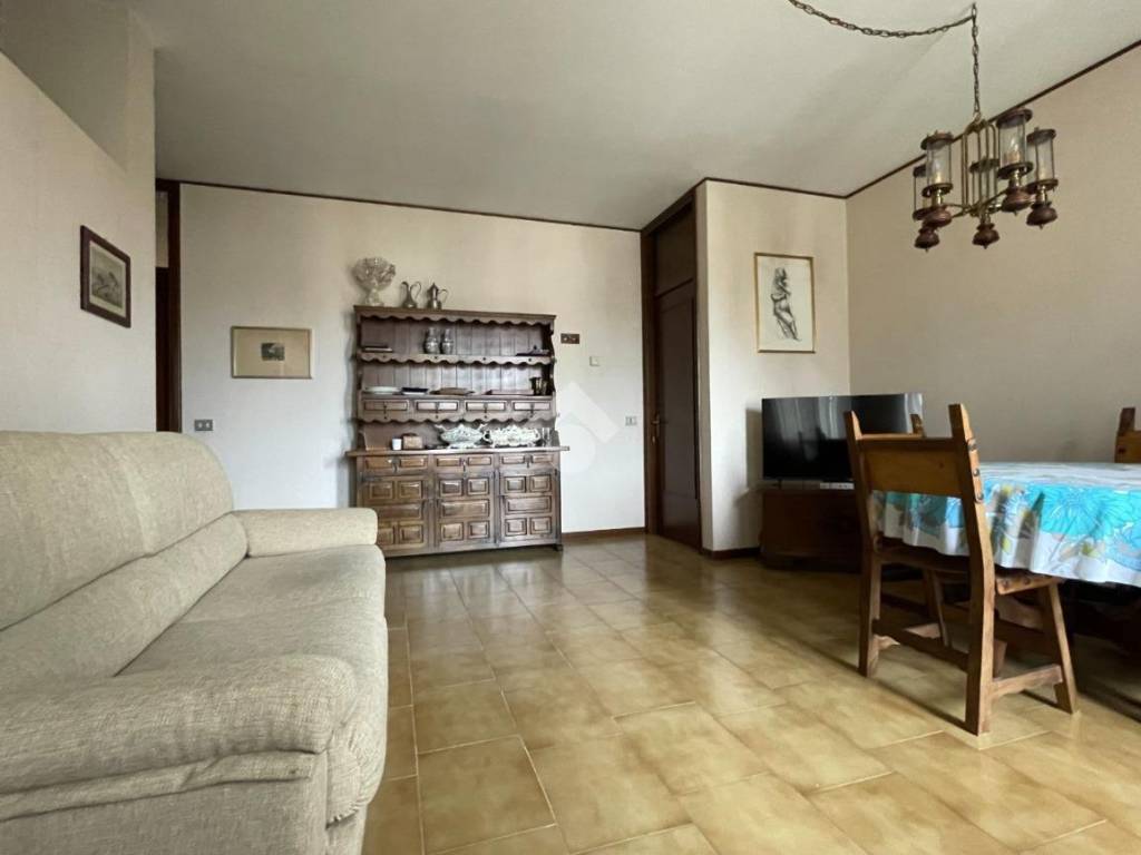 Appartamento a Bassano del grappa in Via Muhlacker, 8 - Foto 2