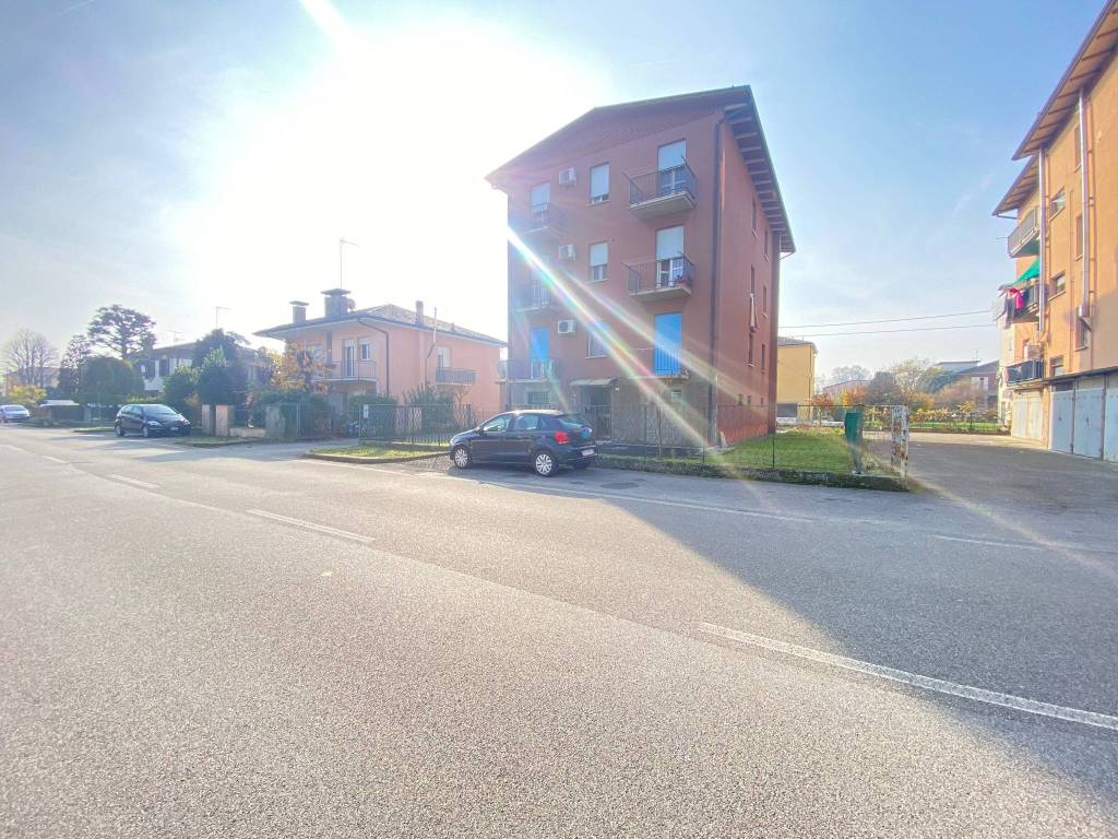 Appartamento a Molinella in Via Francesco Schiassi, 9 - Foto 3