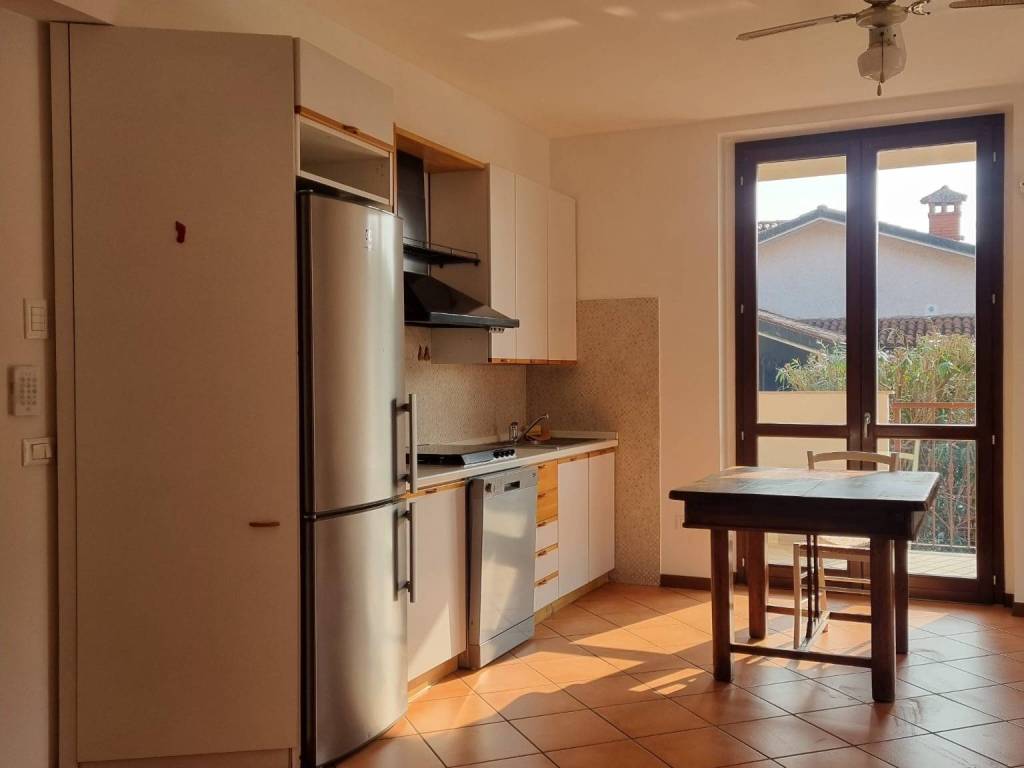 Appartamento a Cornegliano laudense in Via Monsignore Giuseppe Rinaldi, 11 - Foto 2