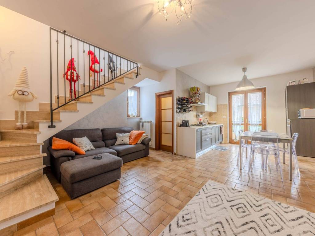 Villetta a schiera a Capodimonte in Via San Sebastiano, 94 - Foto 3