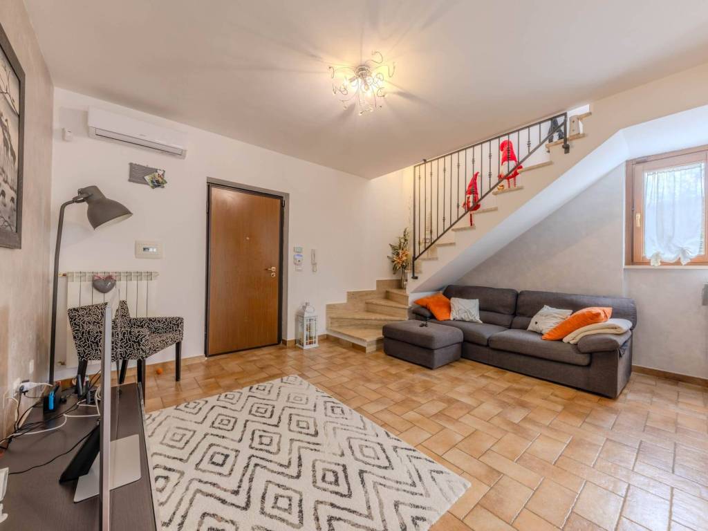 Villetta a schiera a Capodimonte in Via San Sebastiano, 94 - Foto 4