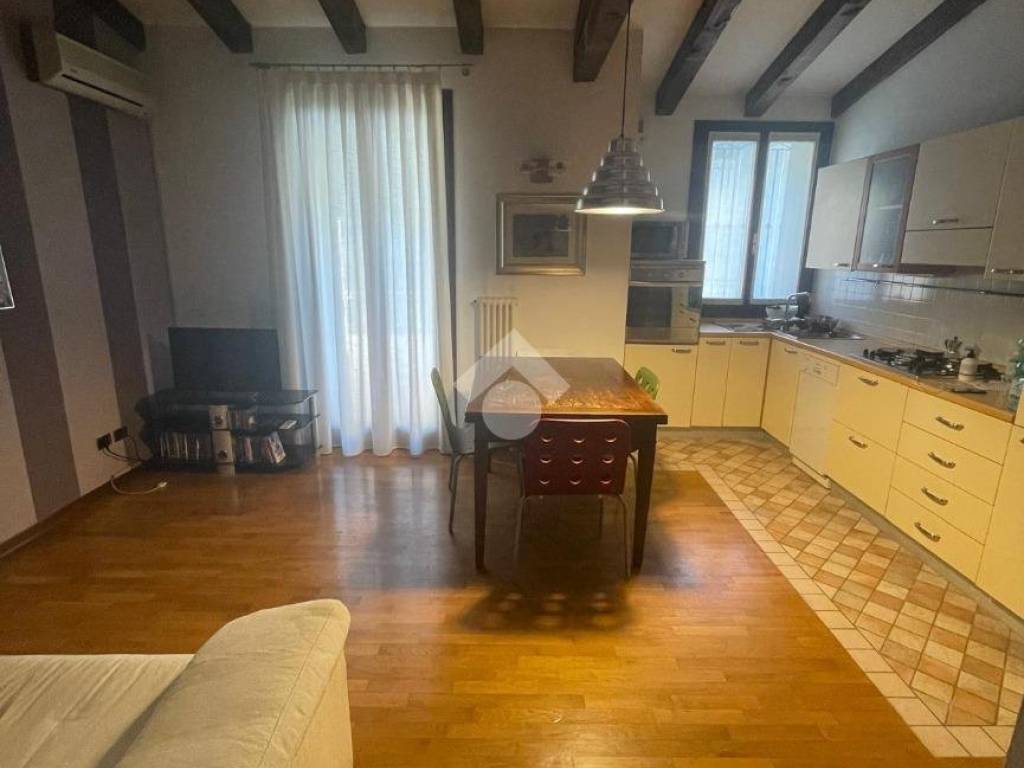 Appartamento a Bassano del grappa in Vicolo Cereria, 44 - Foto 3