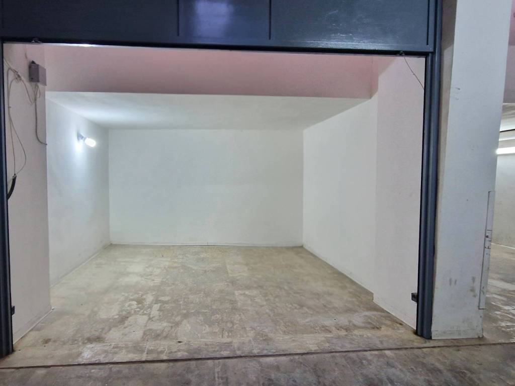 Box / garage a Trani in Lungomare Cristoforo Colombo - Foto 5