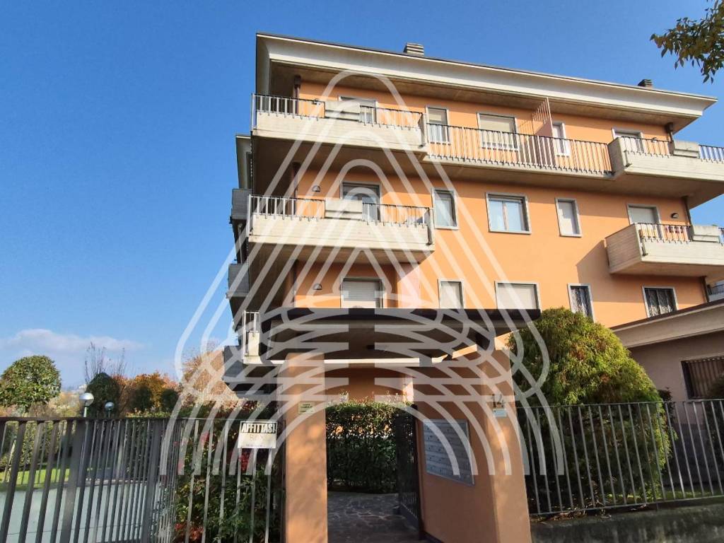 Appartamento a Bergamo in Via Ferruccio Galmozzi, 14 - Foto 2