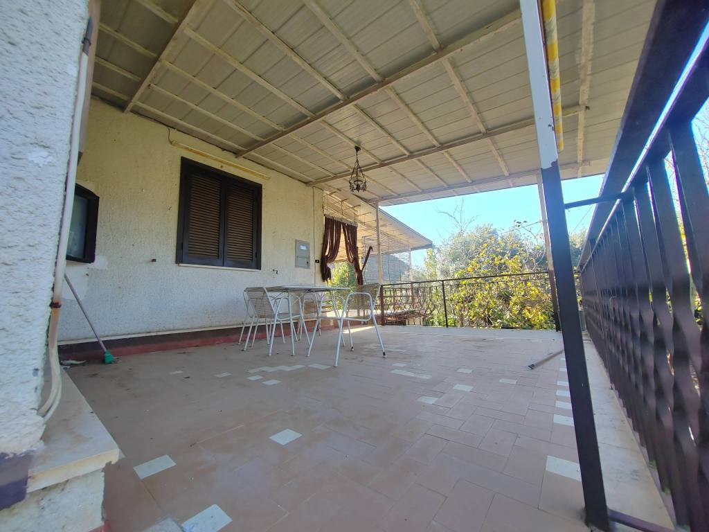 Casa indipendente a Maenza in Via Ponte Pisello - Foto 3