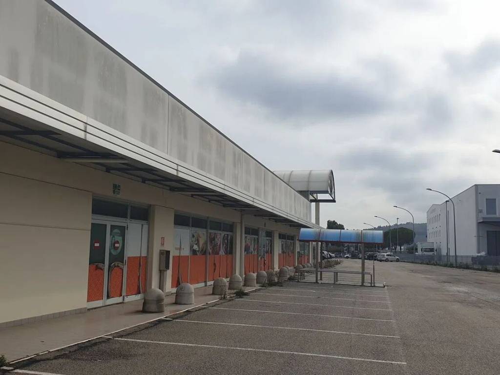 Immobile a San benedetto del tronto in Via Val Tiberina ,120, 120 - Foto 4