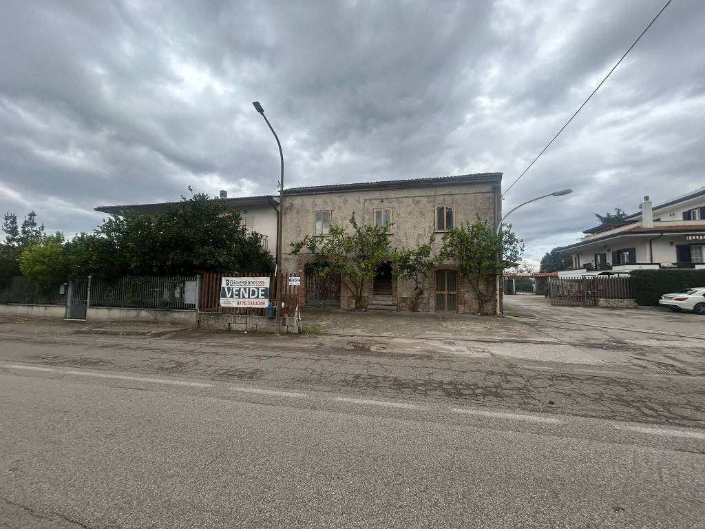 Palazzo / stabile a Pietramelara in Via Libertà, 85 - Foto 3