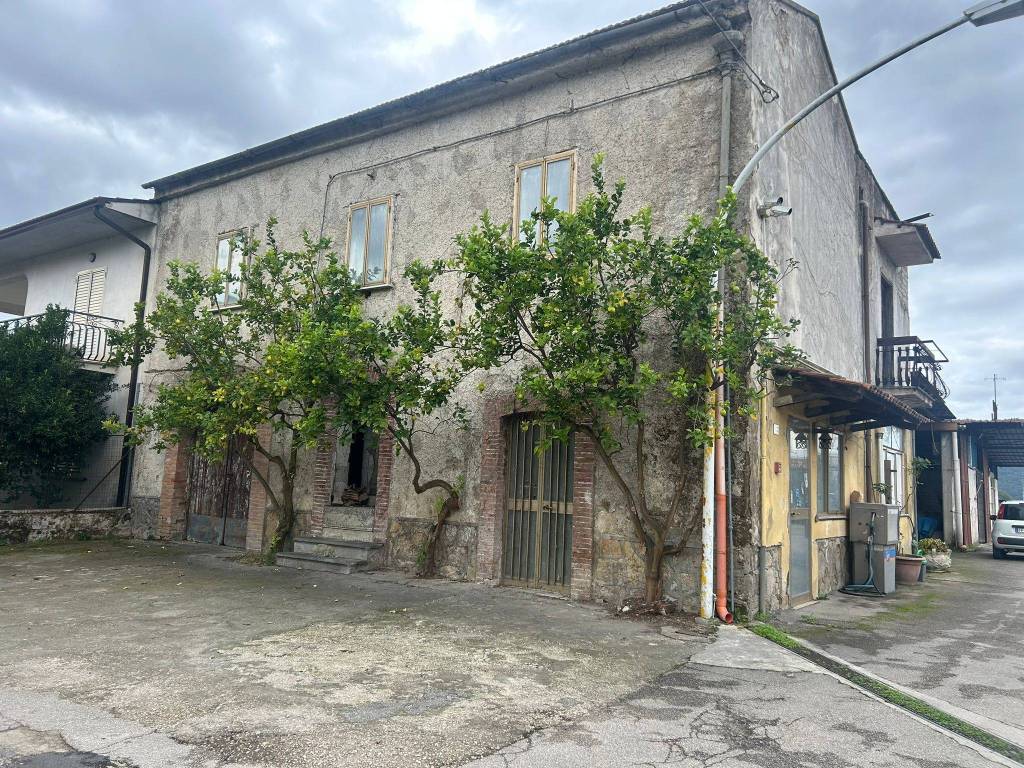 Palazzo / stabile a Pietramelara in Via Libertà, 85 - Foto 5