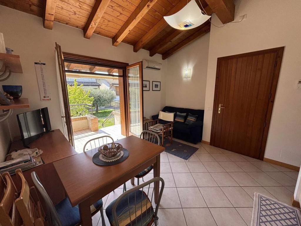 Villa a Latisana in Viale Dello Storione, 20 - Foto 2
