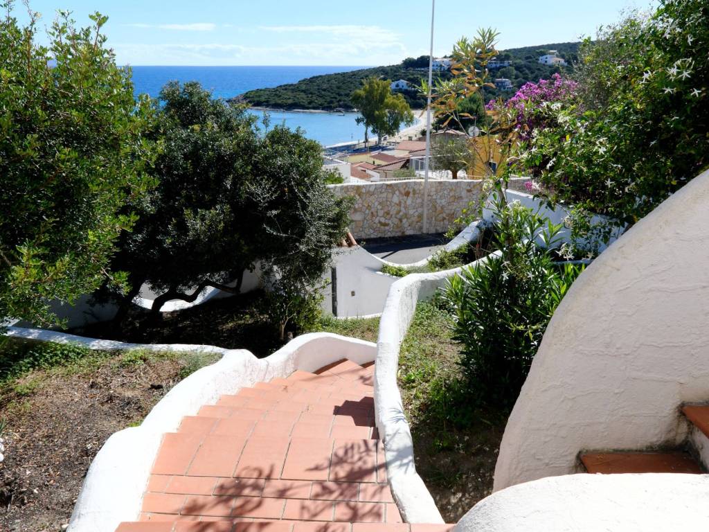 Villa a Sant'antioco in Via Golfo di Palmas - Foto 2