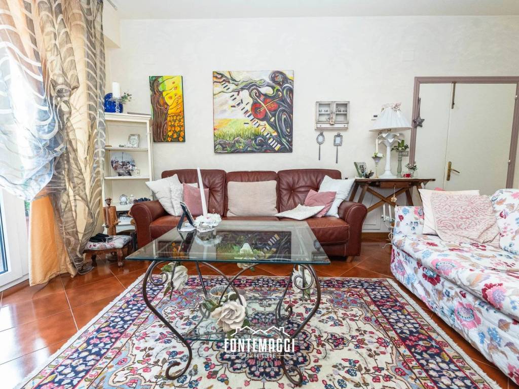 Appartamento a Cartoceto in Via Giuseppe Ungaretti, 2 - Foto 3