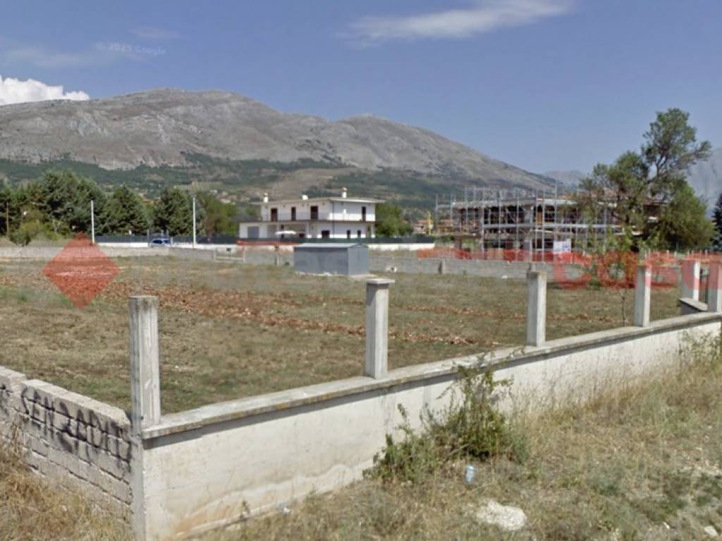 Villa a Avezzano in Via Brunelleschi , 200 - Foto 2