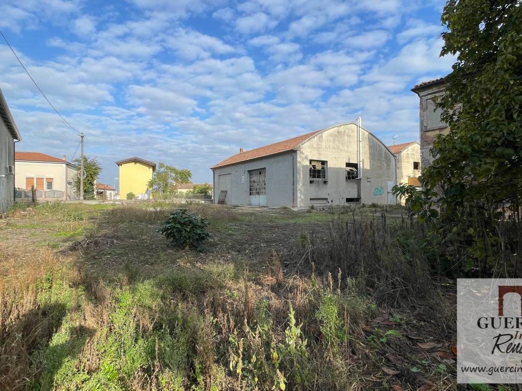 Palazzo / stabile a Terre del reno in Via Argine Postale, 35 - Foto 3