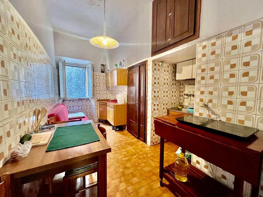 Appartamento a Viterbo in Via dell'Arcaccio - Foto 2