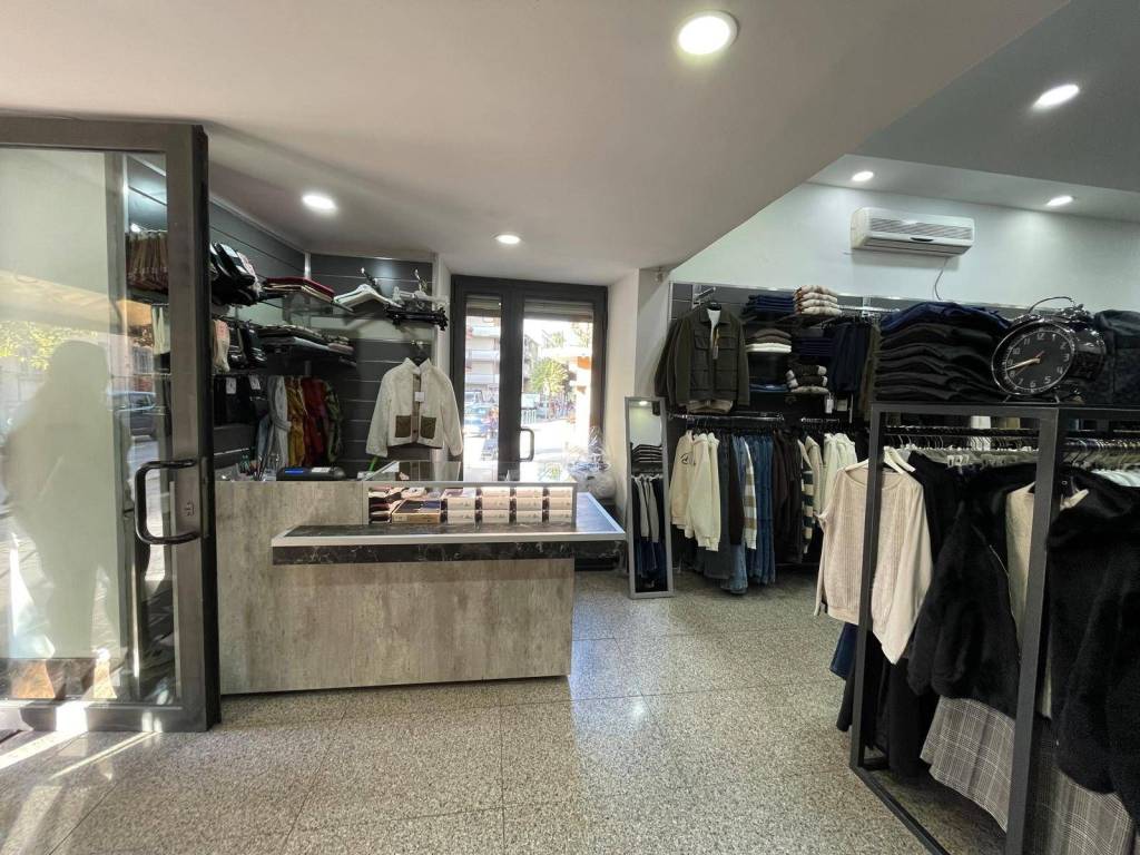 Immobile a Caserta in Viale Lincoln, 171 - Foto 3