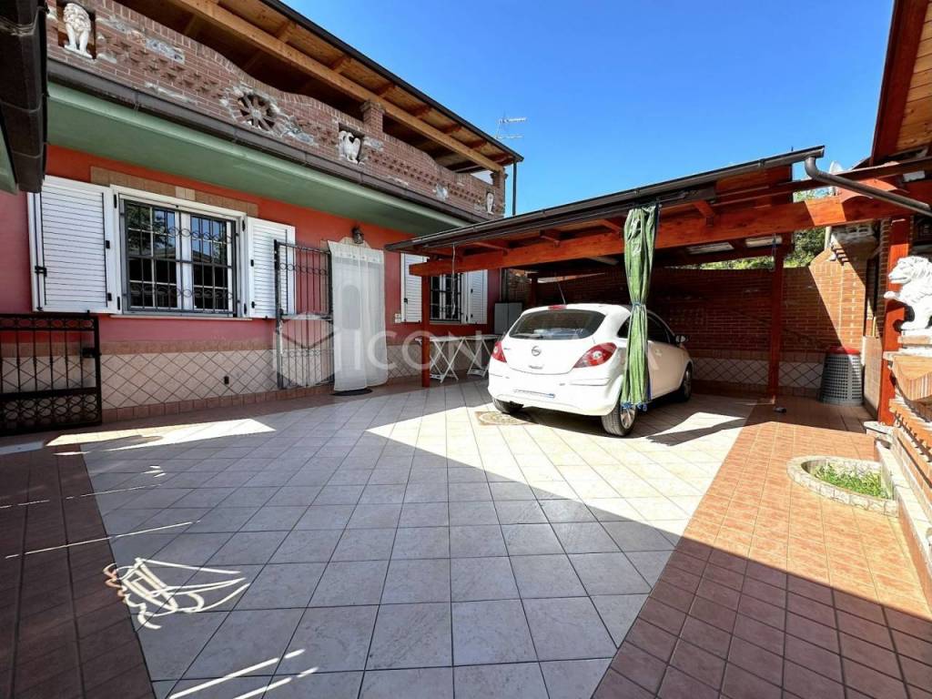 Villa a Roseto degli abruzzi in Via del Mare - Foto 2