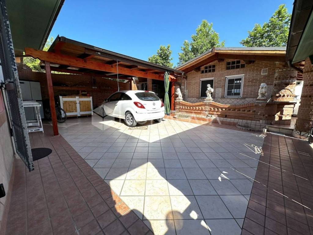 Villa a Roseto degli abruzzi in Via del Mare - Foto 3