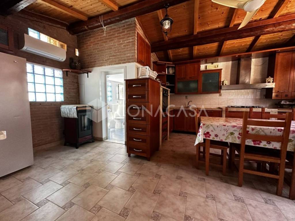 Villa a Roseto degli abruzzi in Via del Mare - Foto 4