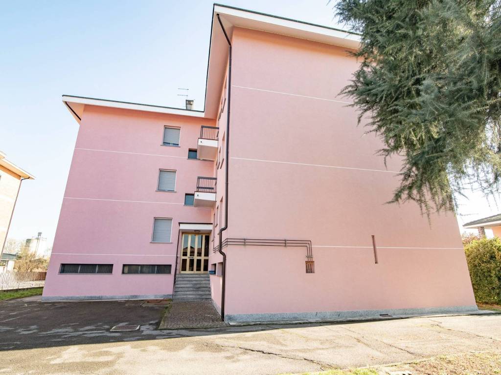Appartamento a Crespiatica in Via Armando Diaz, 6 - Foto 4