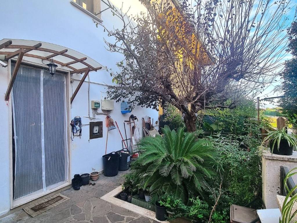 Villetta a schiera a Monsummano terme in Via Cesare Battisti, 1260 - Foto 3