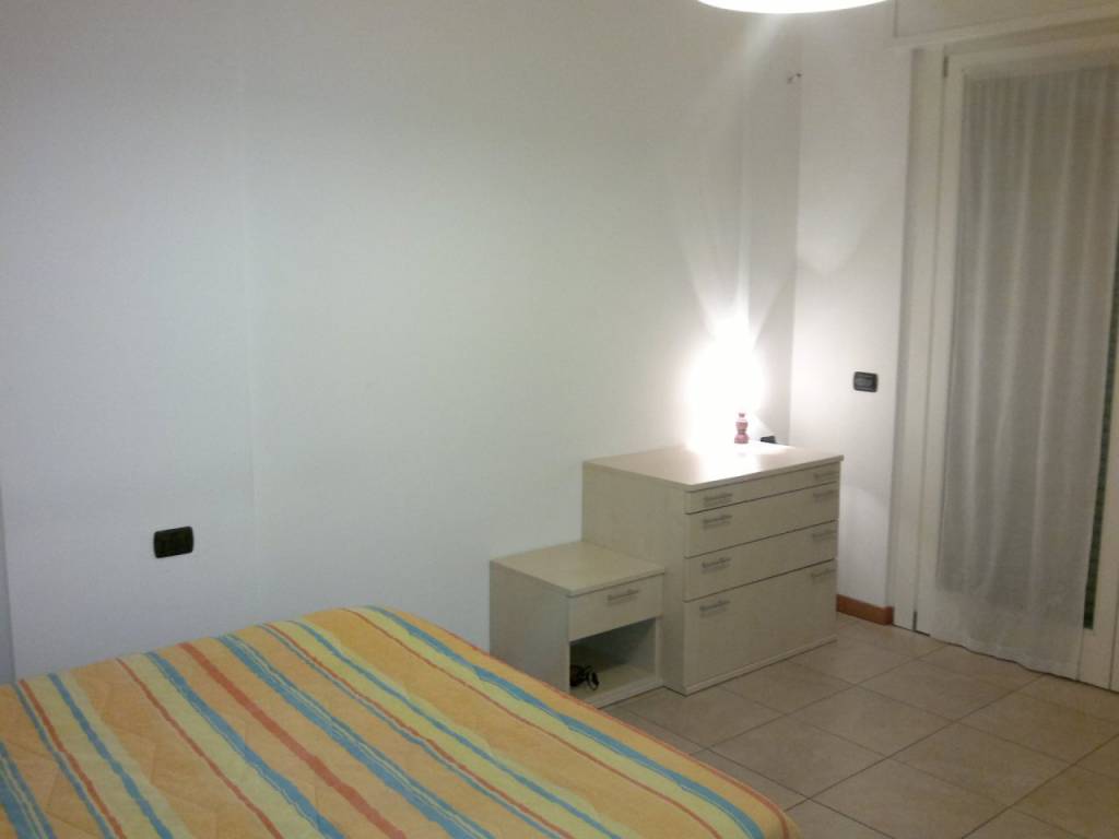 Appartamento a Gallarate in via cattaneo - Foto 3