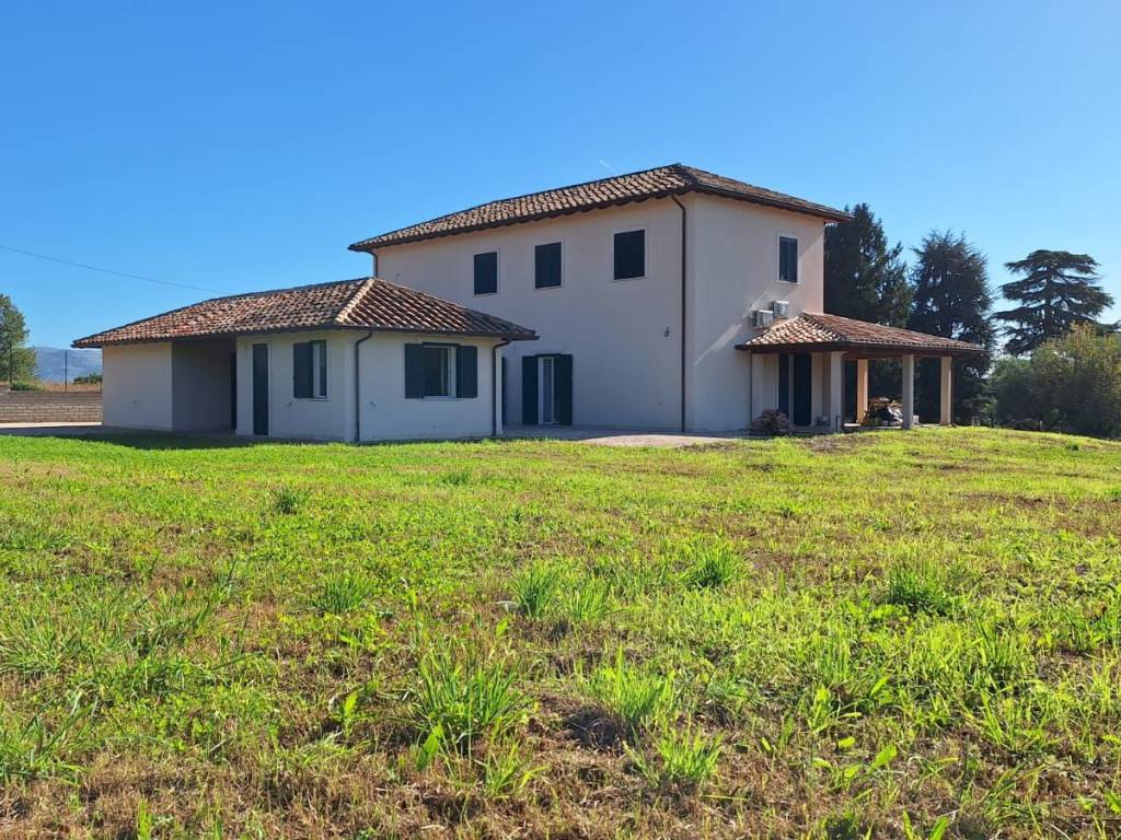 Villa a Velletri in Via Ariana - Foto 5