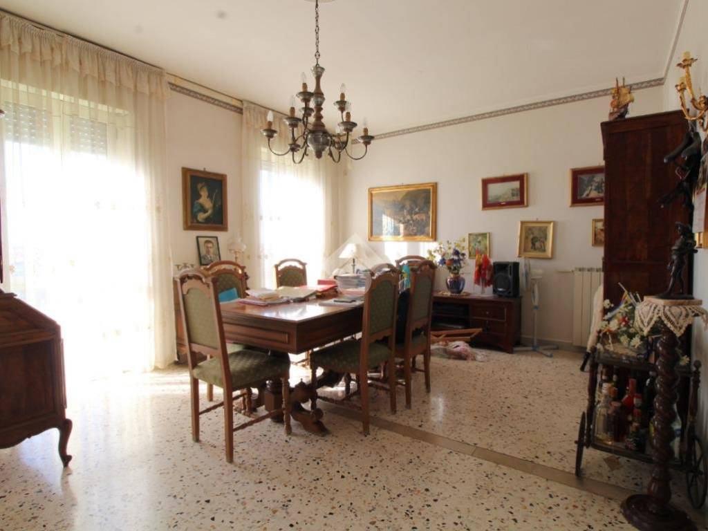 Appartamento a Caserta in Via Marcello Fonton, 9 - Foto 2