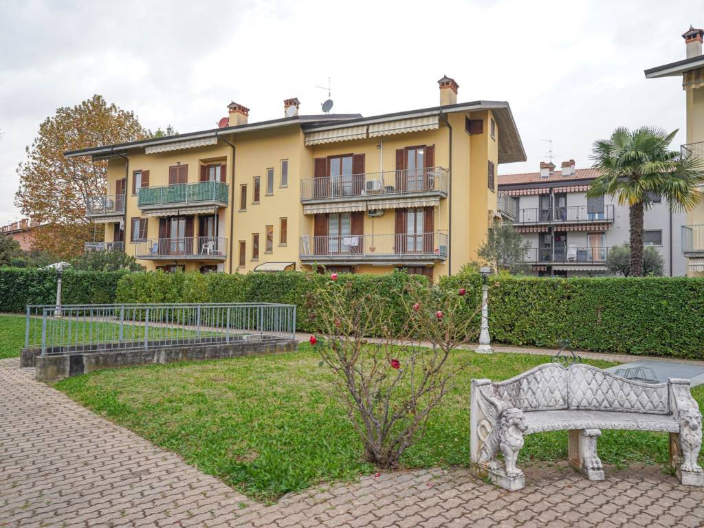 Appartamento a Stezzano in Via Alessandro Volta, 14 - Foto 3