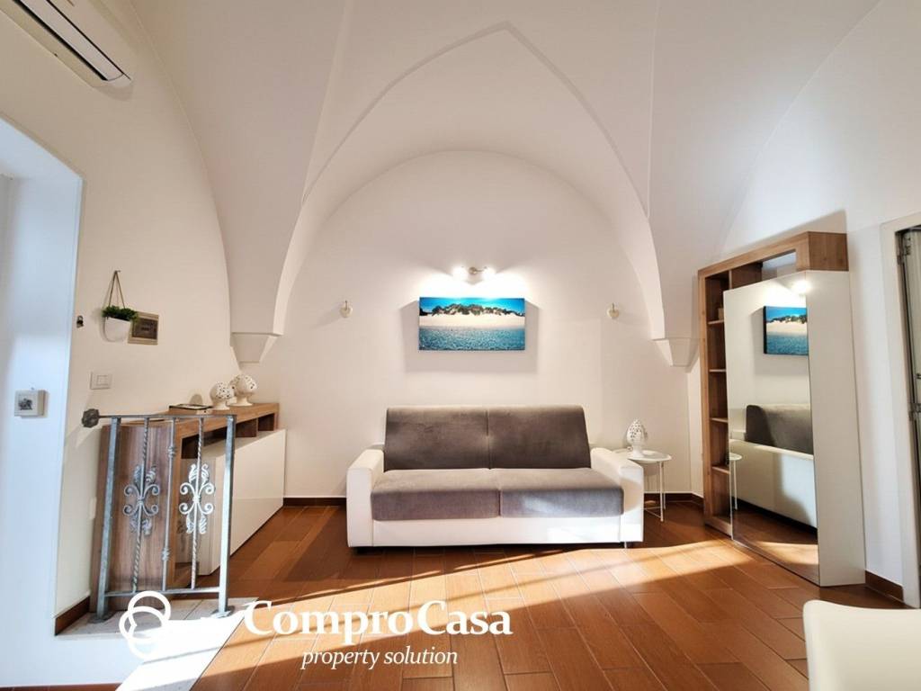 Casa indipendente a Lecce in Via Leonida Flascassovitti - Foto 4