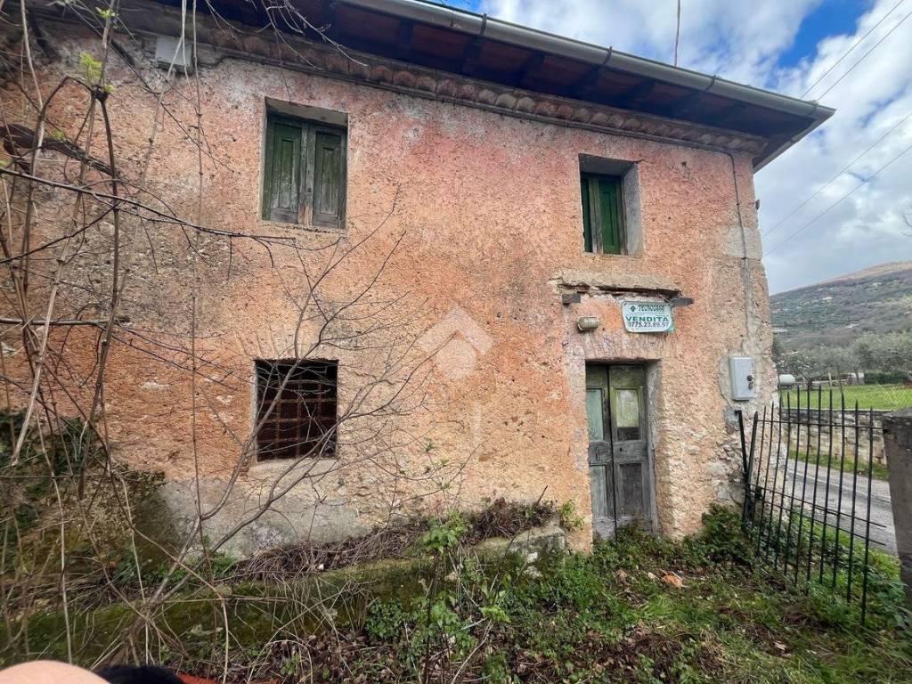 Rustico / casale a Veroli in CONTRADA PINCIVERI, 1 - Foto 2