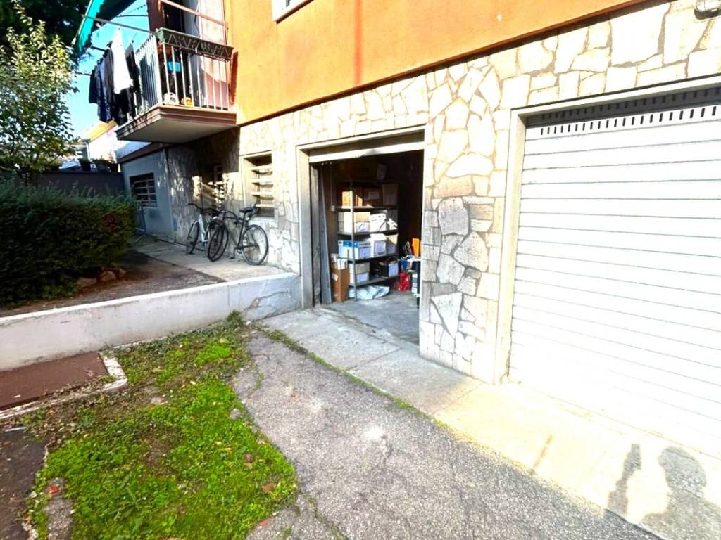 Box / garage a Bologna in Via Antonio Gandusio, 33 - Foto 3