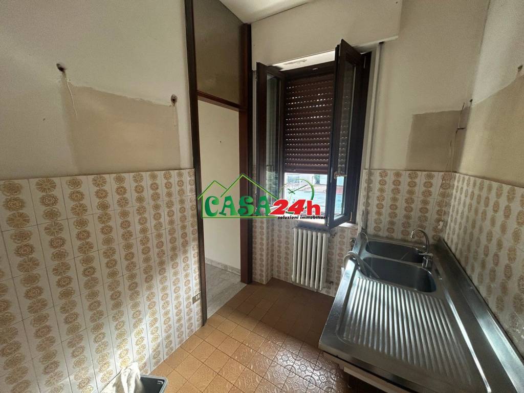Villa a Saronno in Via Stra' Favia - Foto 4