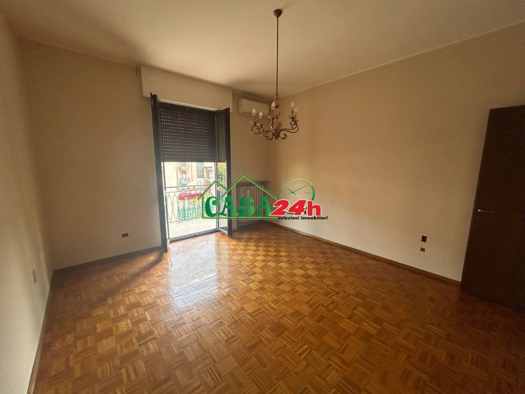 Villa a Saronno in Via Stra' Favia - Foto 5