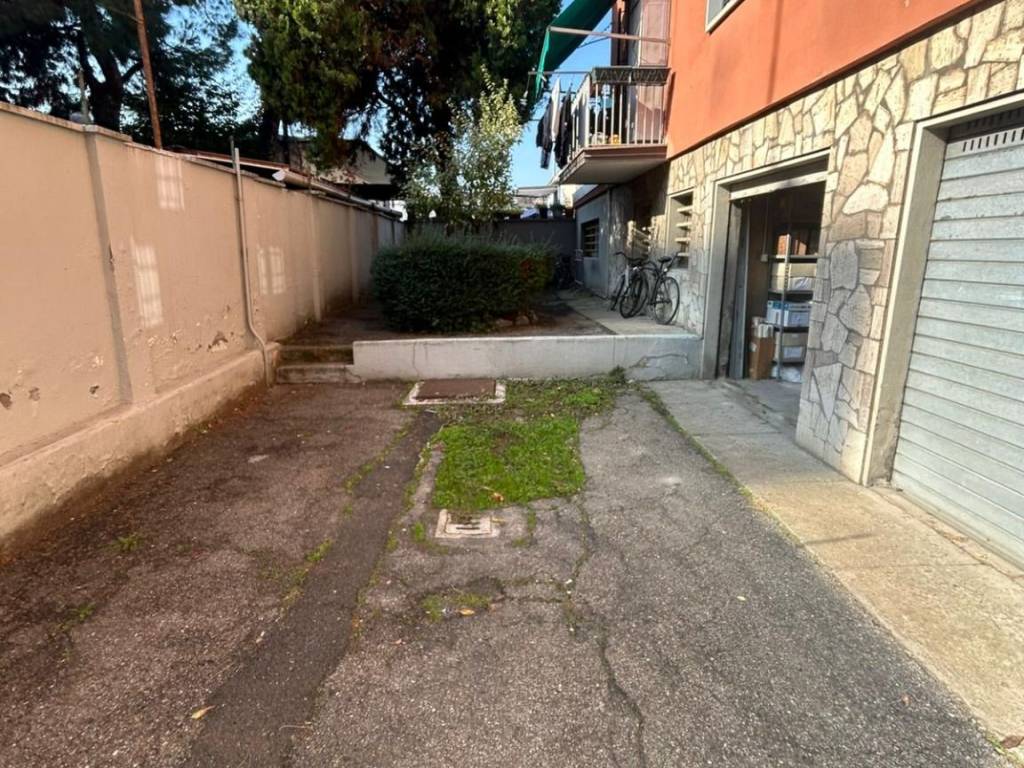 Box / garage a Bologna in Via Antonio Gandusio - Foto 3