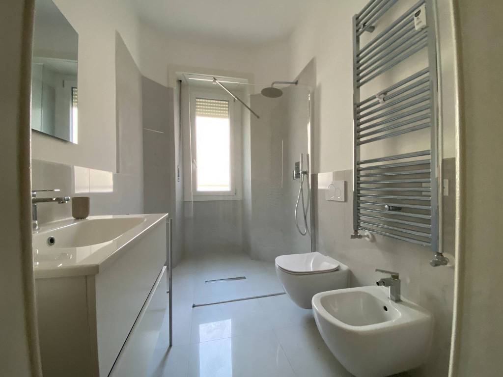 Appartamento a Bergamo in Via Antonio Ghislanzoni, 14 - Foto 2