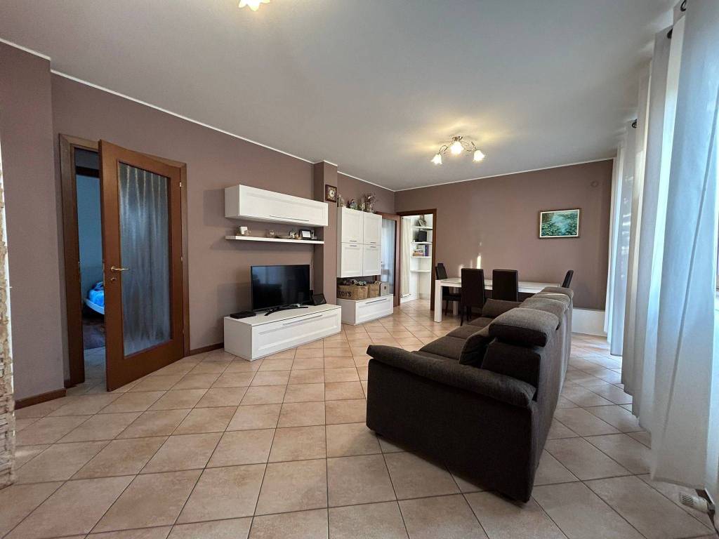 Appartamento a Trissino in Viale Venezia, 13 - Foto 3