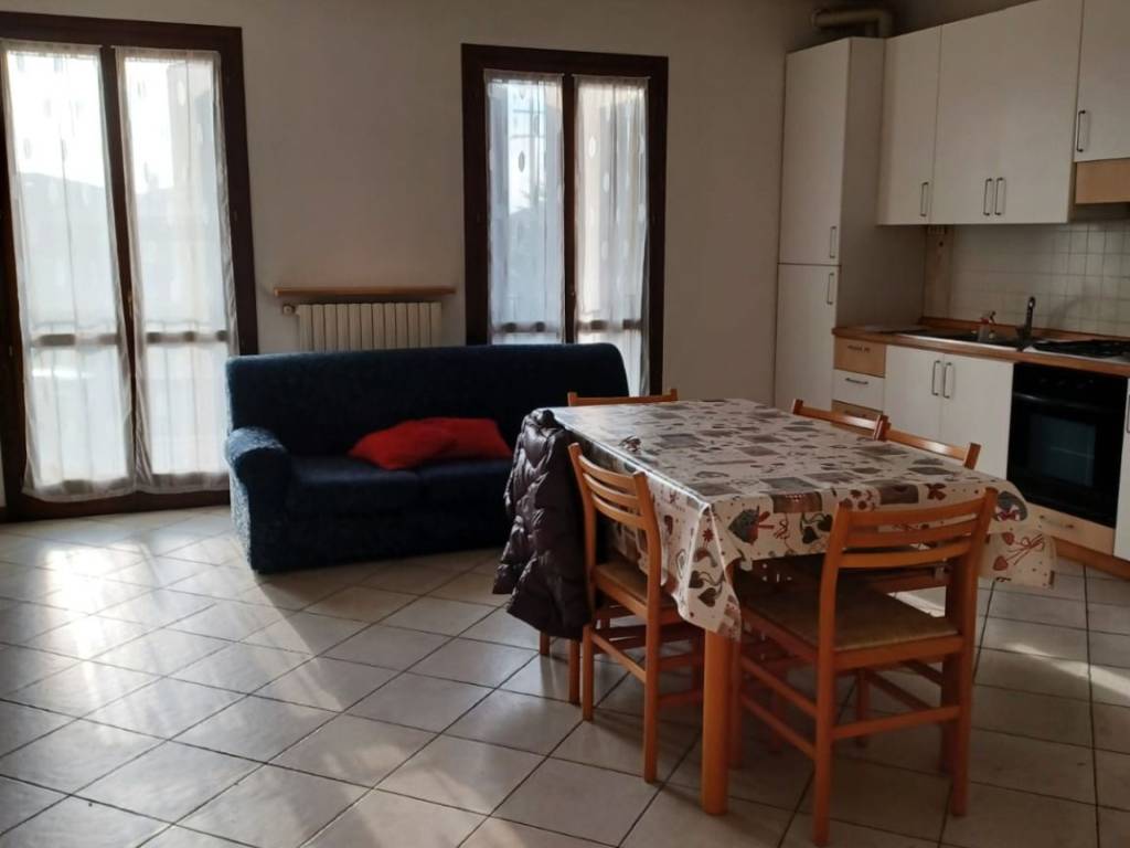 Appartamento a Castiglione delle stiviere - Foto 2